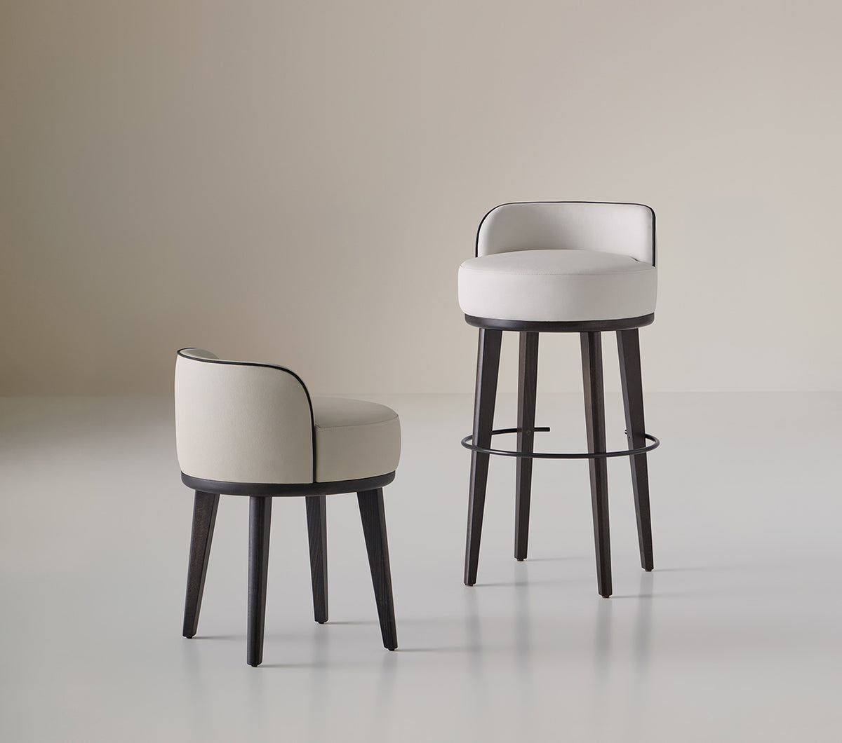 Club Bar Stool With Backrest