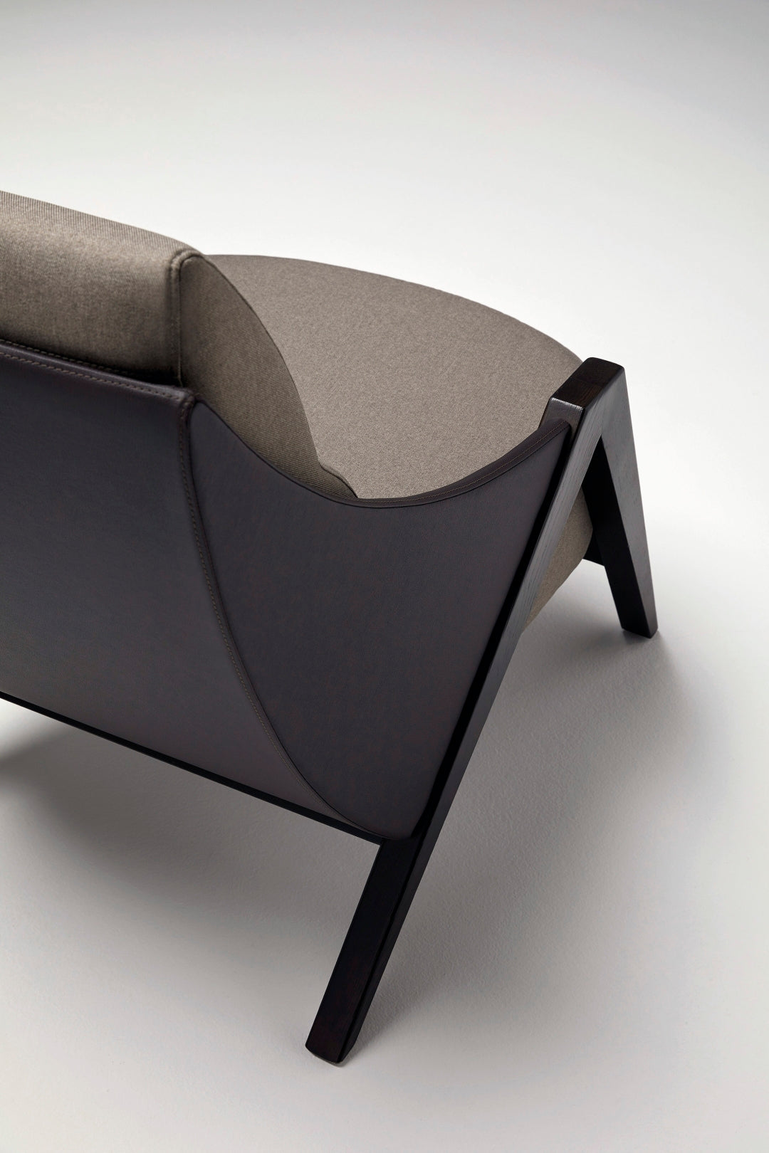 Falcon Armchair
