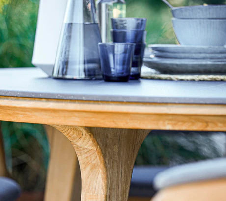 Aspect Dining Table, dia. 144cm