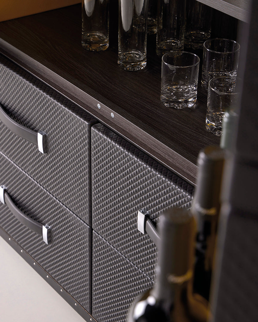 Traveler Bar Cocktail Cabinet
