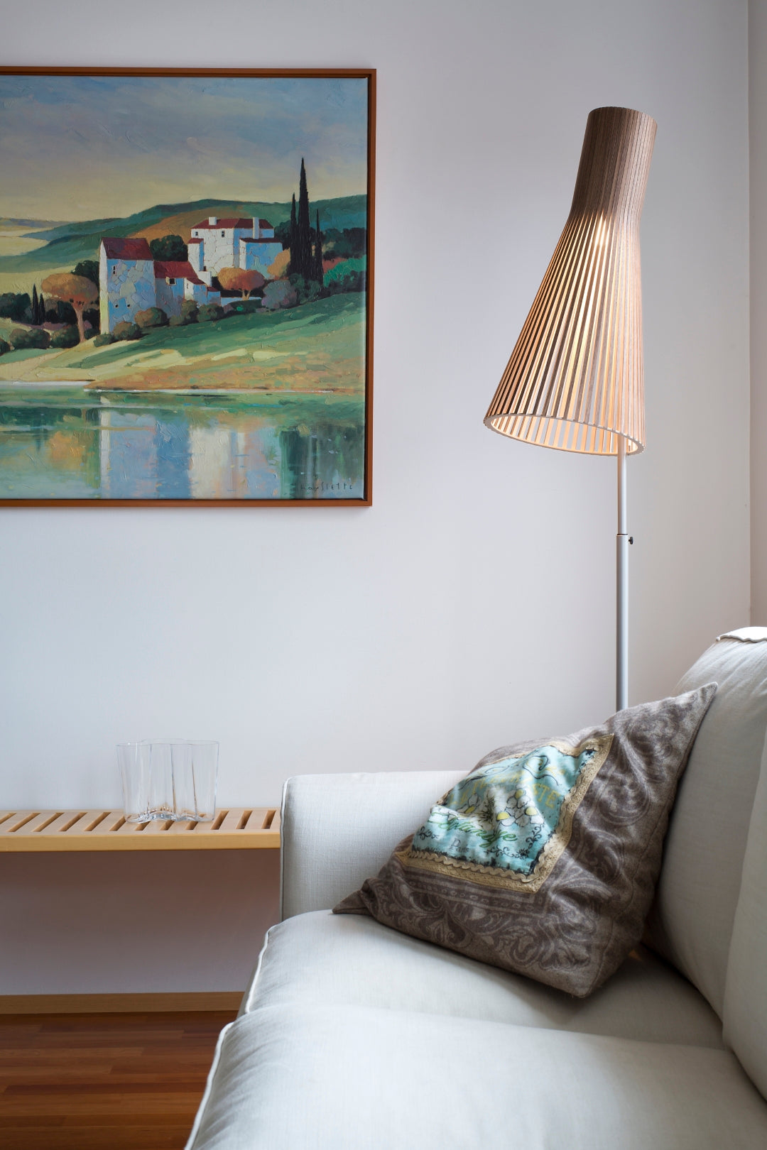 Secto 4210 Floor Lamp