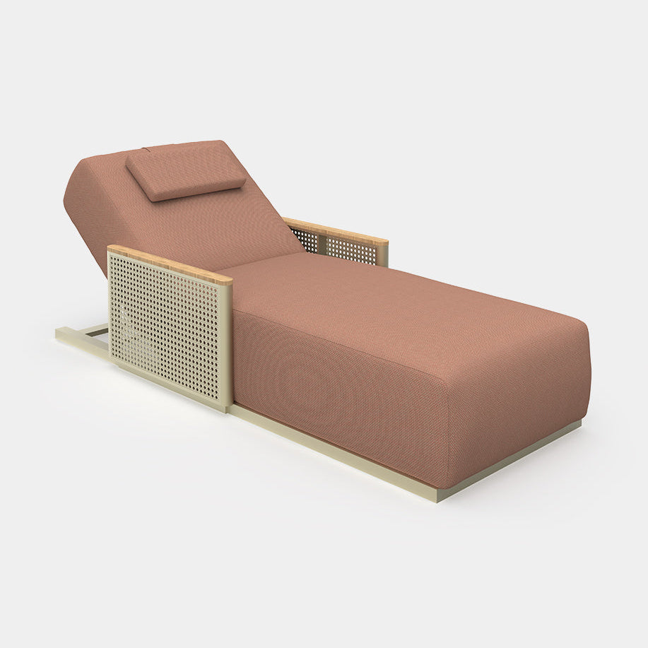 Bosc Chaise Lounge
