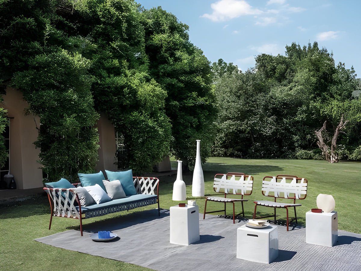 Inout Lounge Chair 856