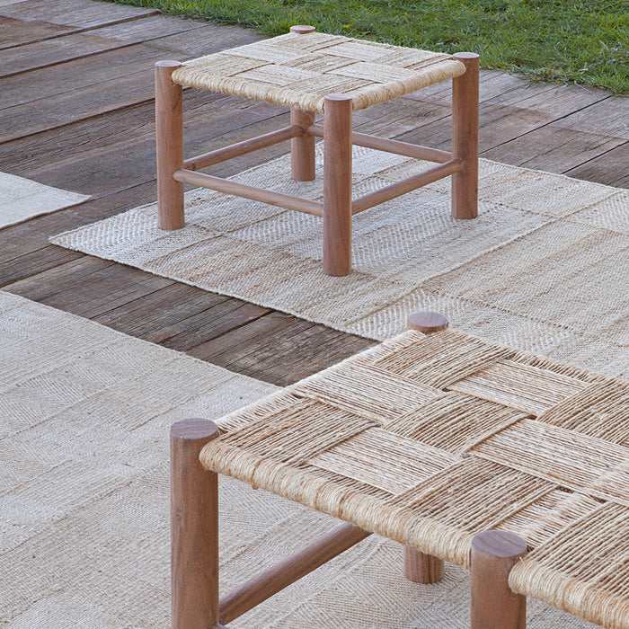 Roots Stools