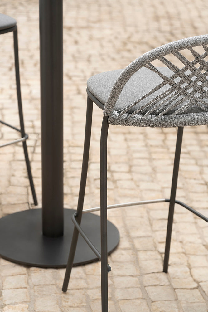 Petale Hand-Woven Bar Stool With Diamond Pattern