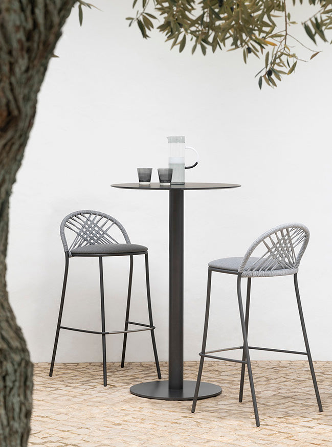 Petale Hand-Woven Bar Stool With Diamond Pattern