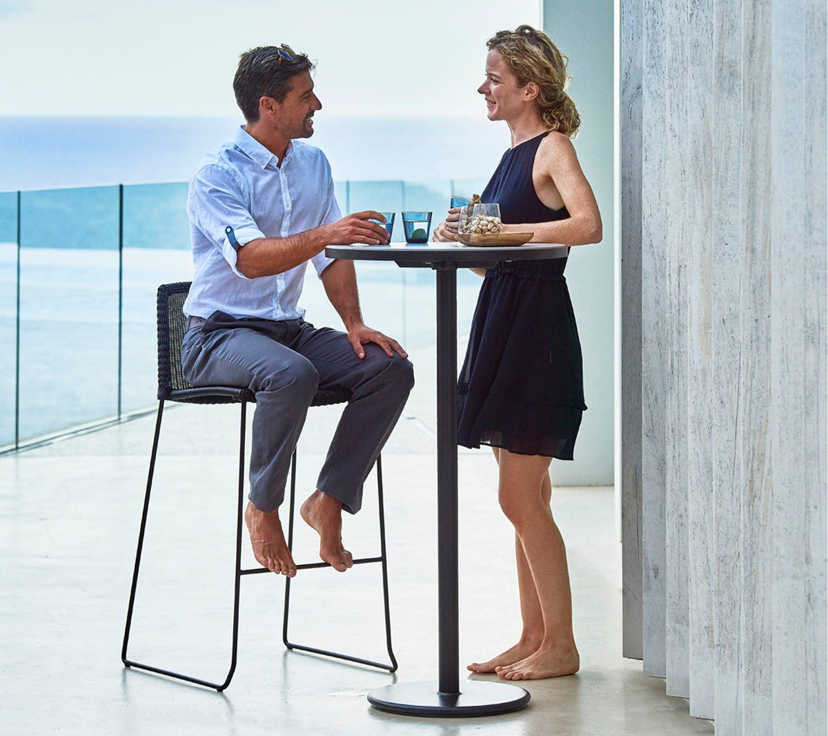Go bar table dia 60 cm outdoor setting by Cane-line