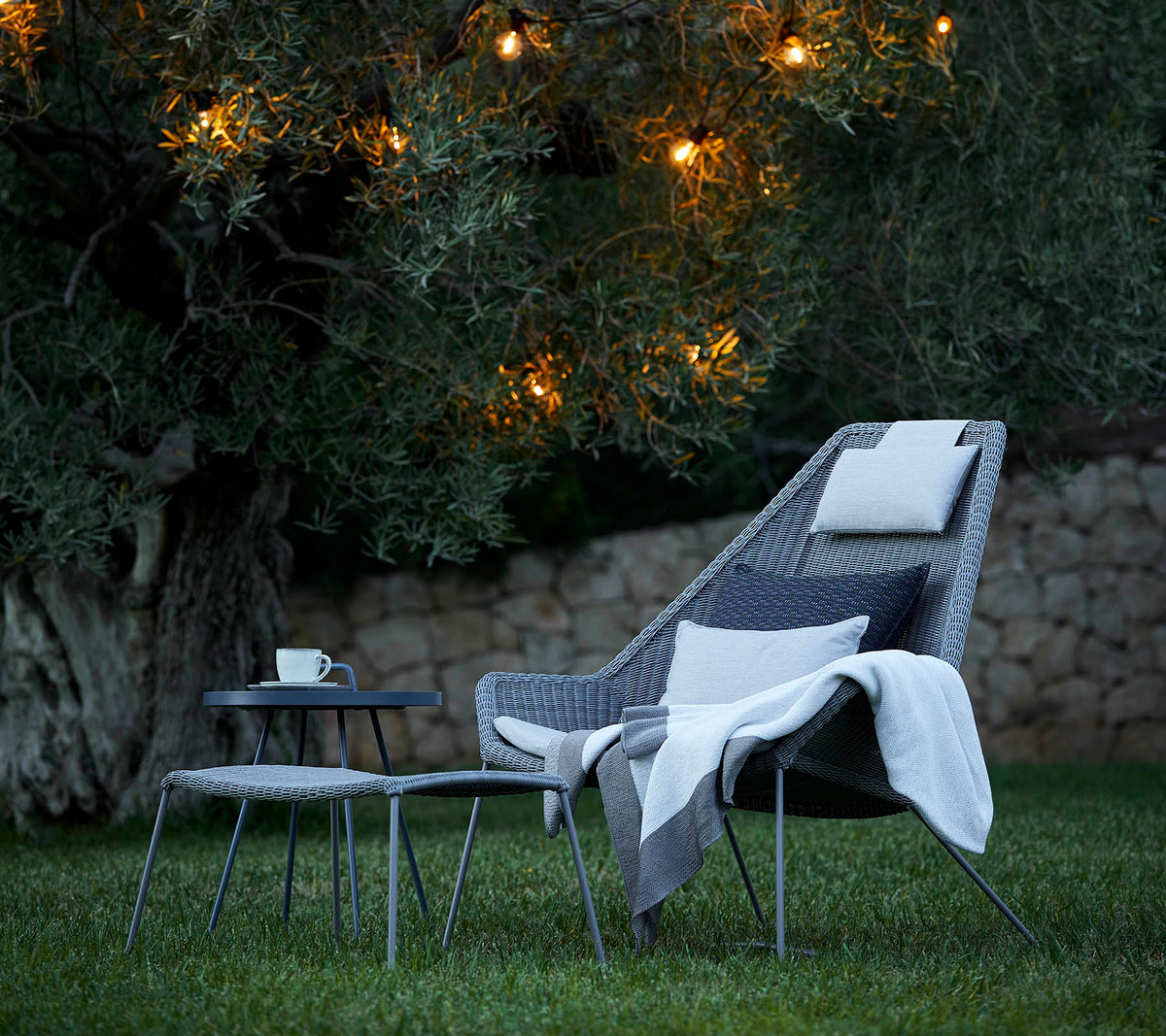 Breeze highback chair lifestyle image by Cane-line