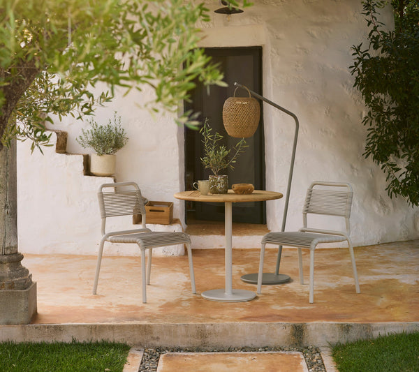 Go cafe table dia 60 cm lifestyle by Cane-line
