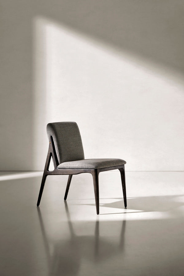 Shi Dining Chair