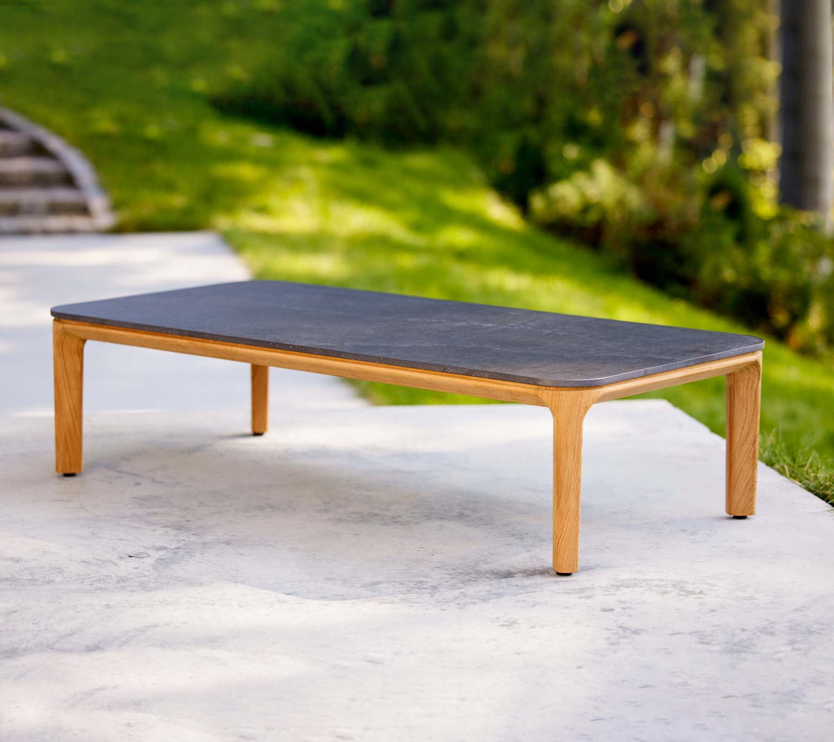 Aspect Coffee Table 120x60cm outdoor lounge close lifestyle by Cane-line