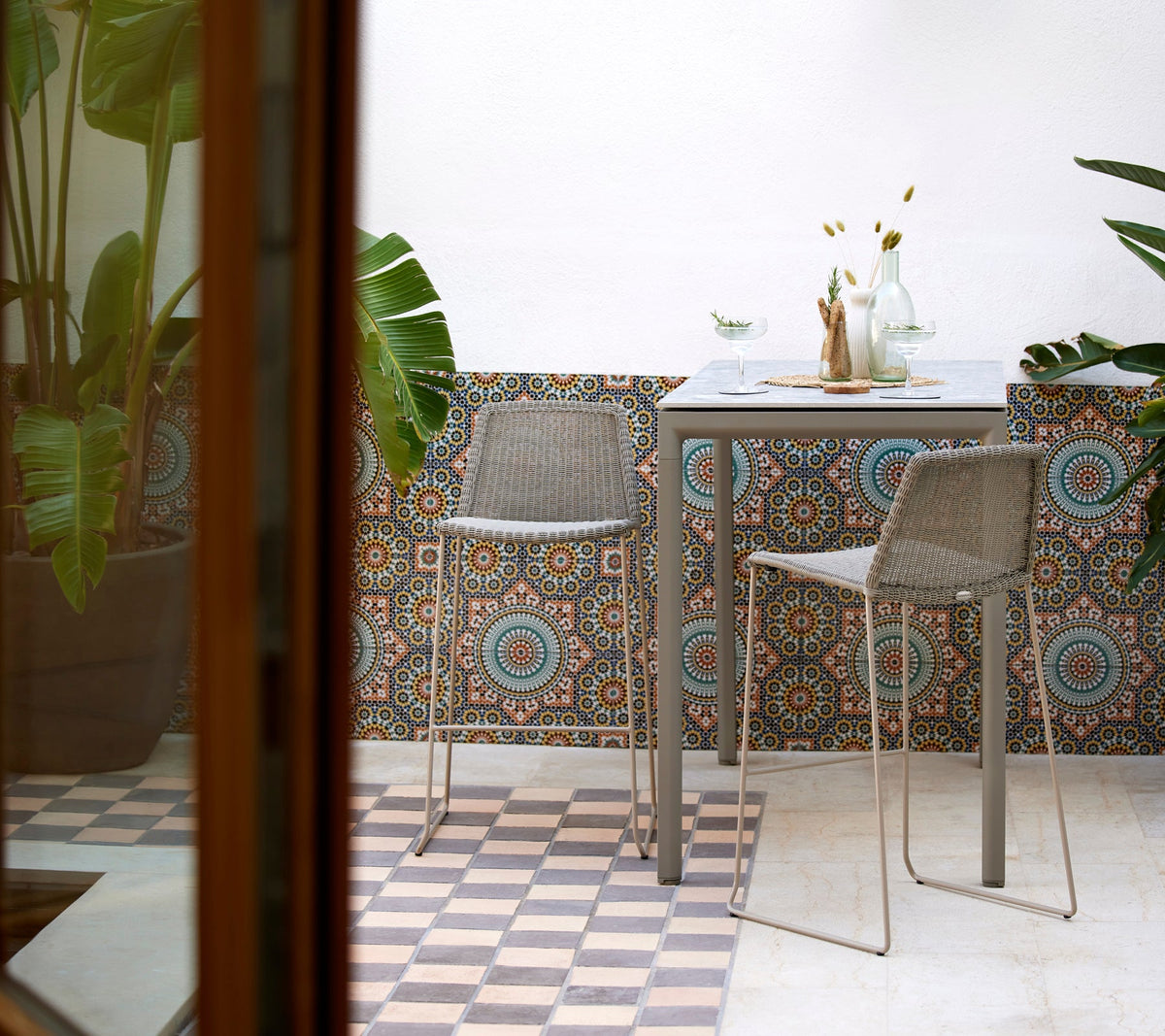 Breeze bar chair lifestyle image by Cane-line