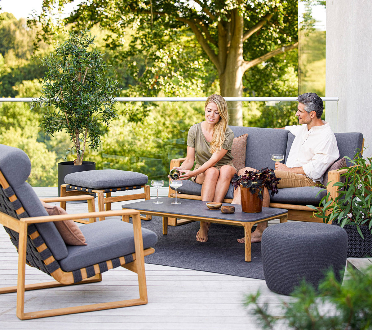 Aspect Coffee Table 120x60cm outdoor lounge lifestyle detail by Cane-line