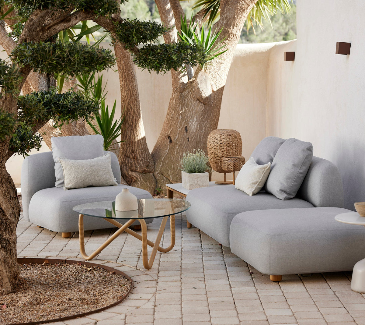 Capture sofa module lifestyle image by Cane-line