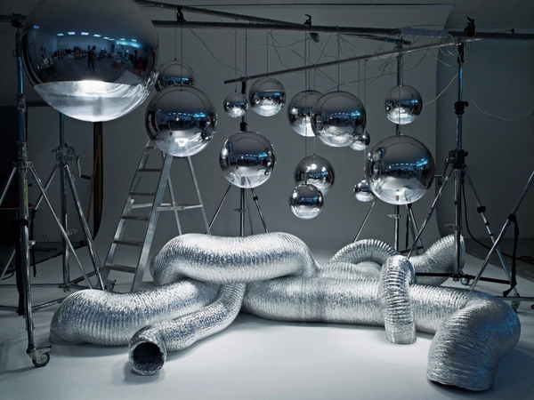Mirror Ball Floor Chandelier Silver Mirrored Polycarbonate floor light by Tom Dixon in an official interior view