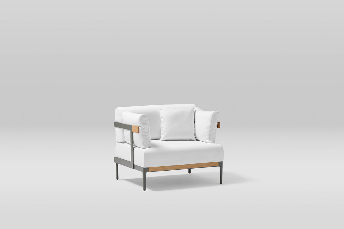 Legacy Lounge Chair