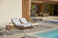 Heritage Chaise With Arms