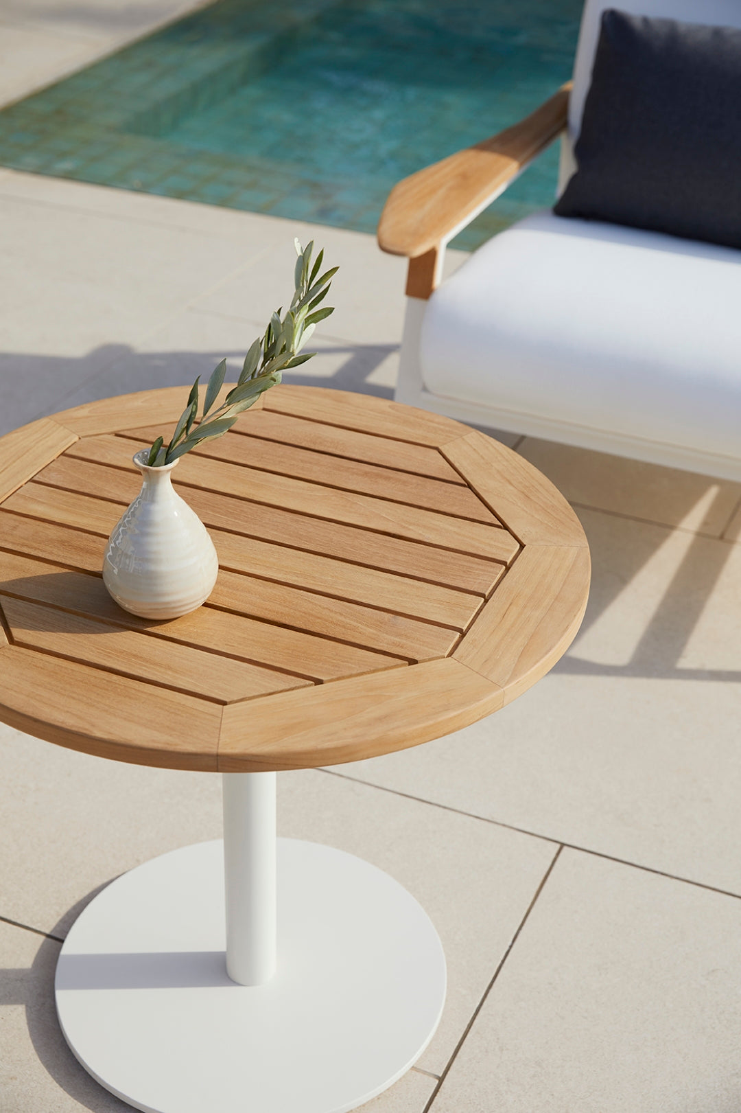 Lis Table Teak