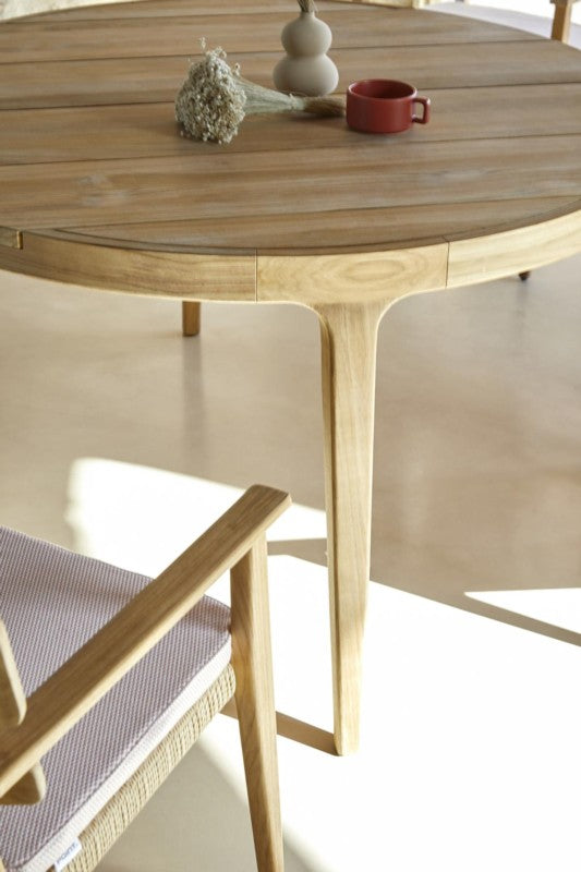 Paralel Round Dining Table