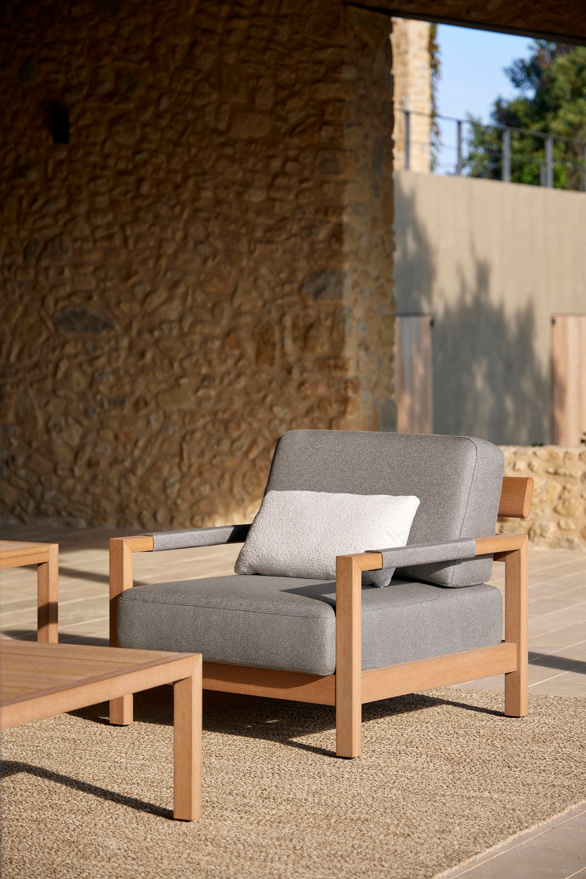 Kubik Lounge Chair