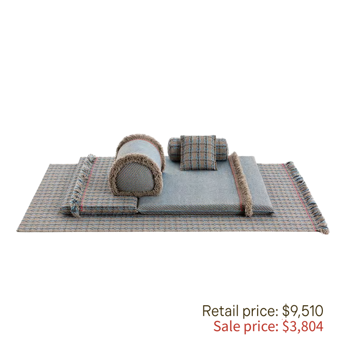 GAN - Layers Outdoor (Display Sale)