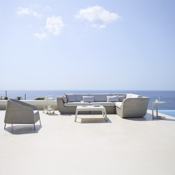 Savannah collection outdoor lounge by Cane-line