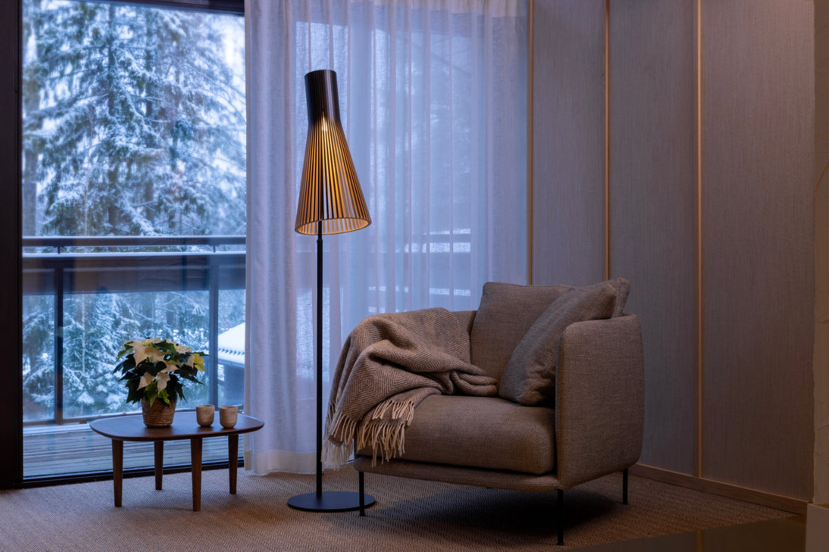 Secto 4210 Floor Lamp