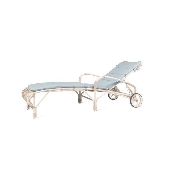 Lucy Sunlounger