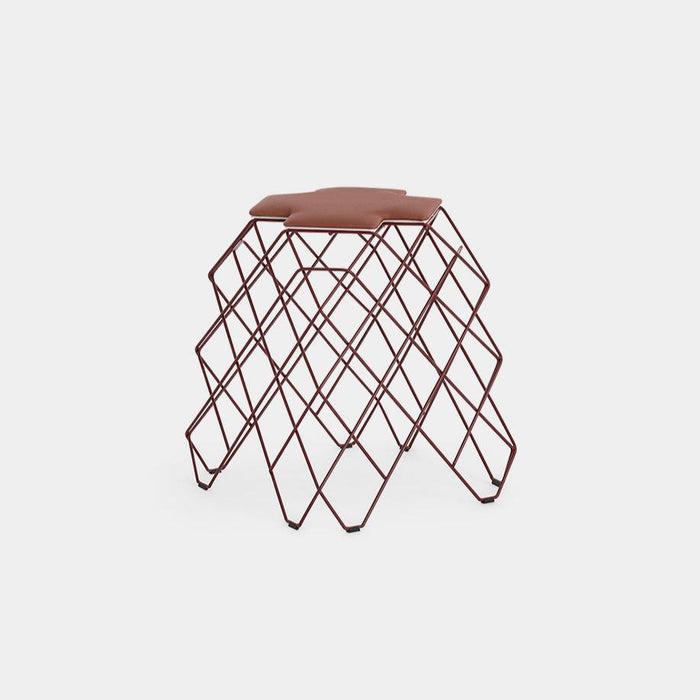 R24 Low stool