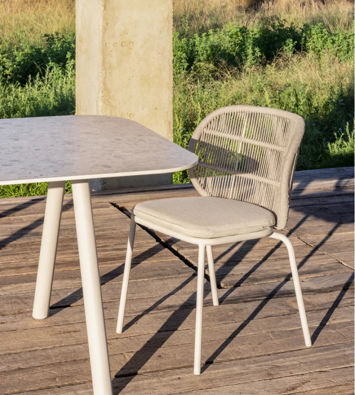 Kodo dining chair