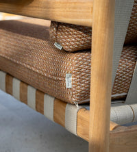 Oda Lounge Chair