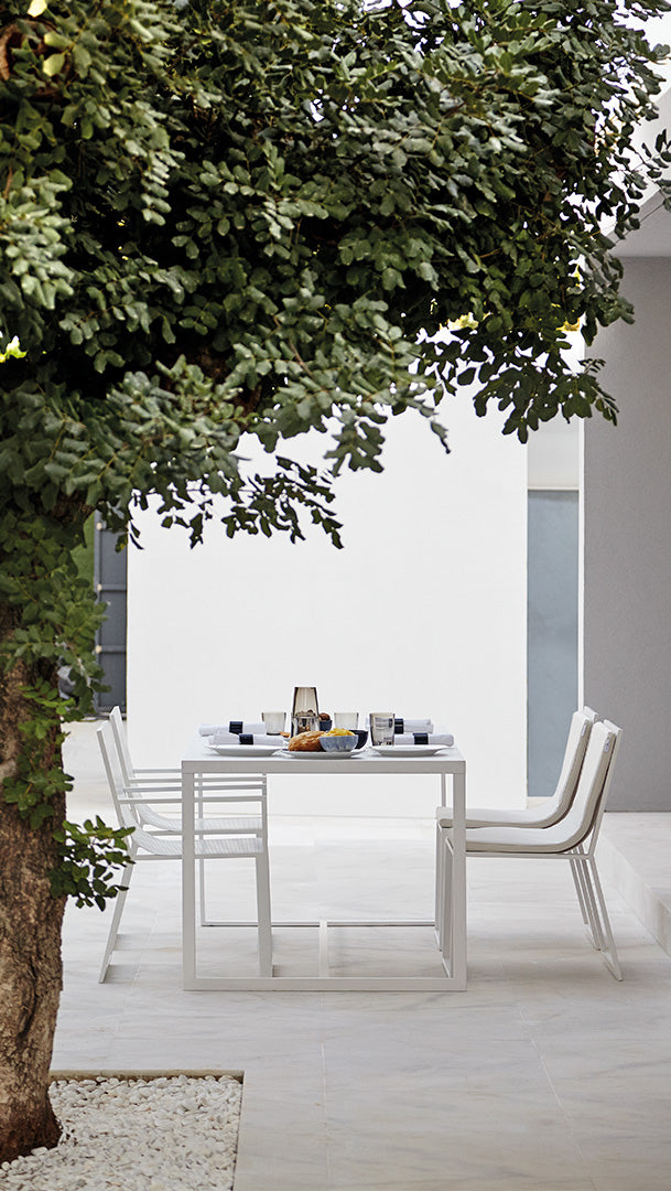 Blau Dining armchair