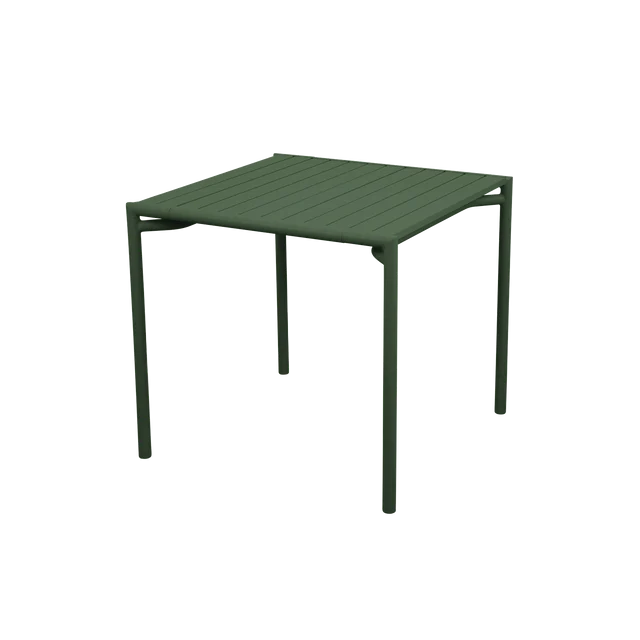 Bliss dining table by Cane-line