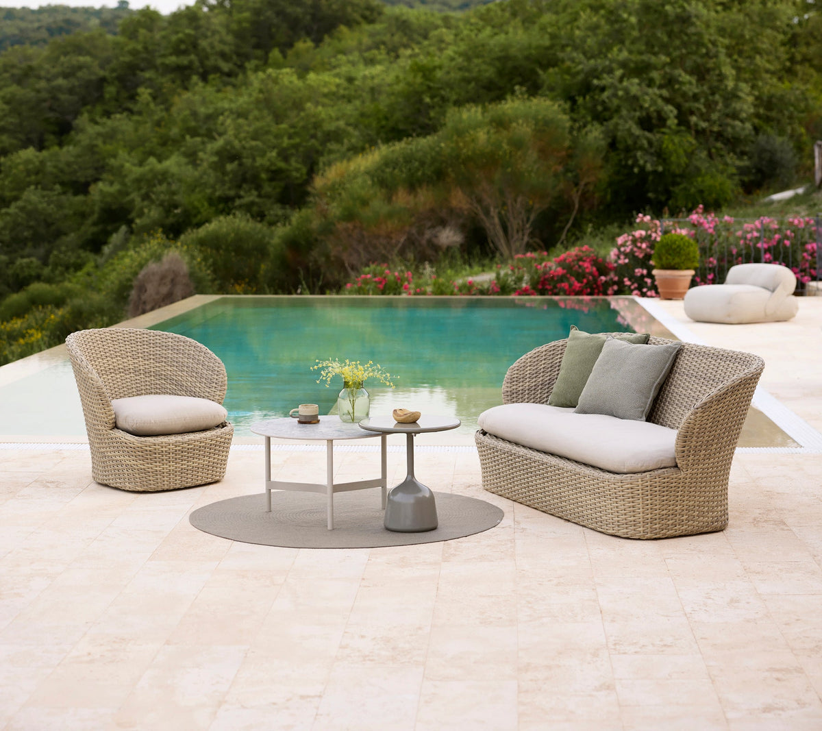 Coast lounge chair outdoor lounge chair by Cane-line, designed by Cane-line Design