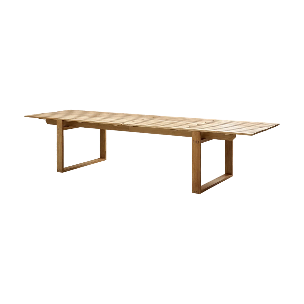 Endless table 332x100 cm outdoor dining table by Cane-line, designed by Foersom and Hiort-Lorenzen MDD