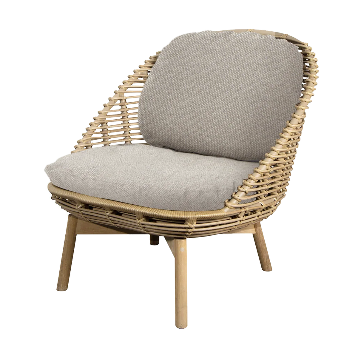 Hive lounge chair outdoor lounge chair by Cane-line, designed by Foersom and Hiort-Lorenzen MDD