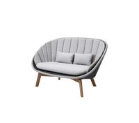 Peacock 2-seater sofa by Cane-line