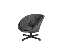 Peacock lounge chair with swivel aluminium base by Cane-line