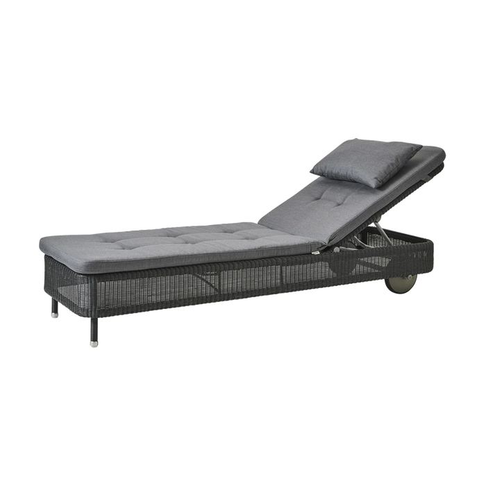 Presley sunbed by Cane-line