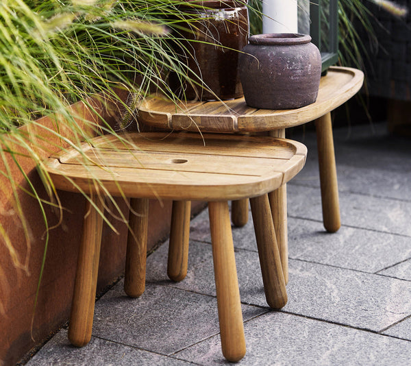 Royal coffee table rectangular by Cane-line, designed by Foersom & Hiort-Lorenzen MDD