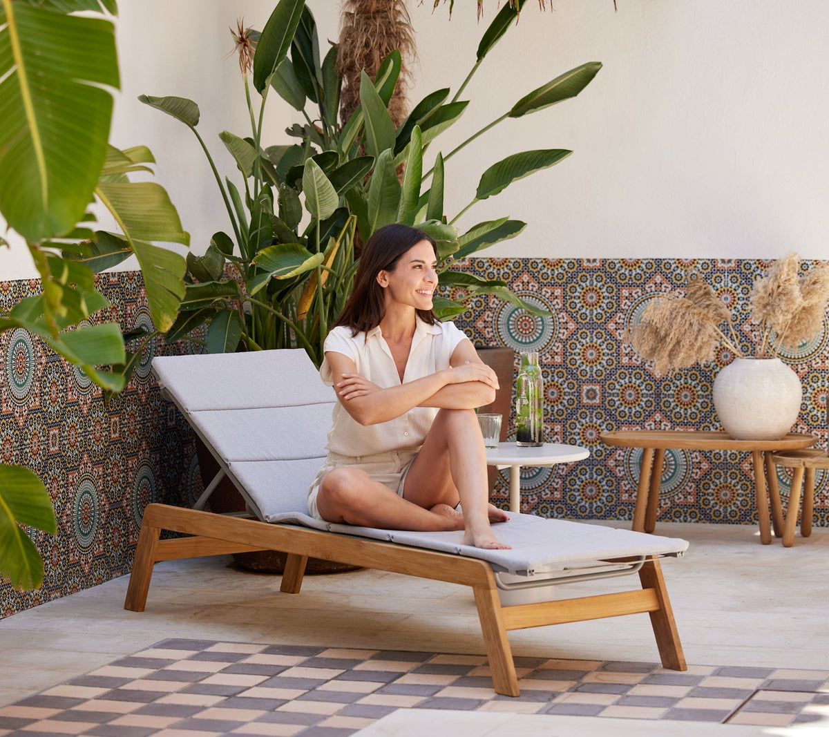 Siesta sunbed lifestyle image by Cane-line