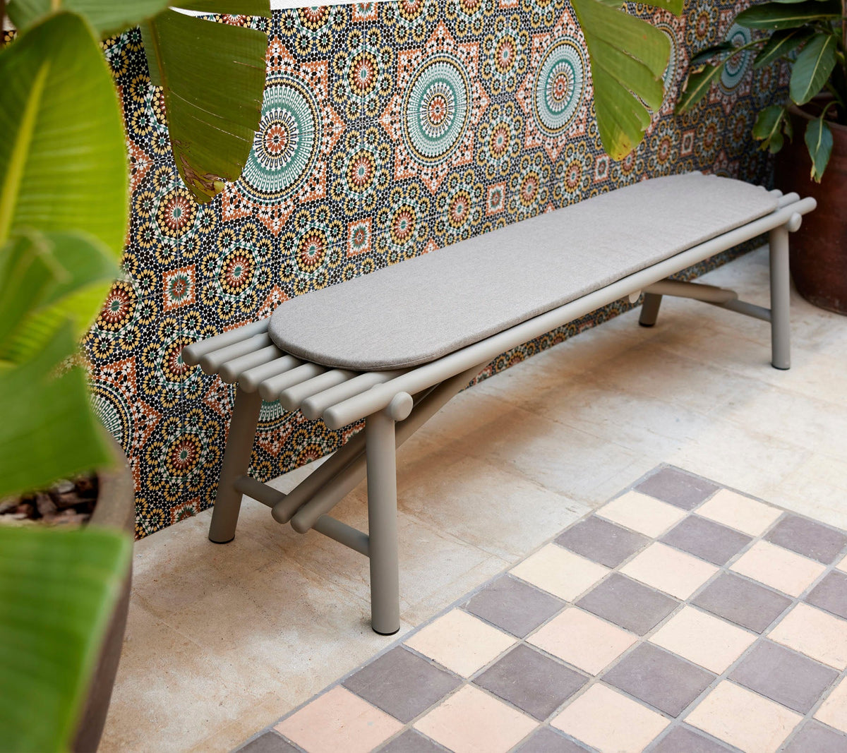 Sticks bench with cushion