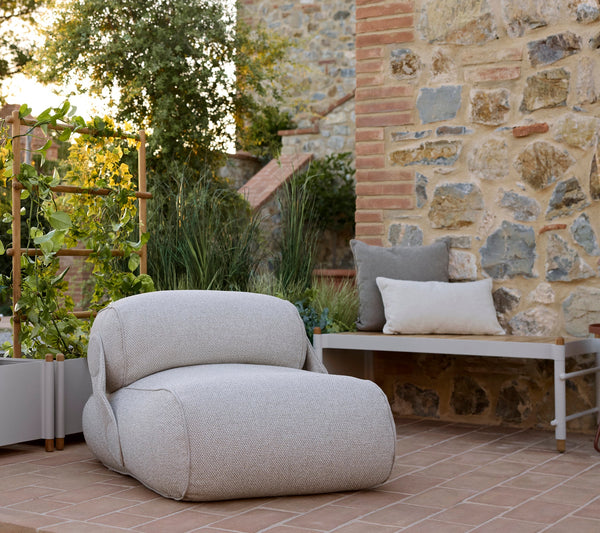 Sticks planter bench in an outdoor lounge setting