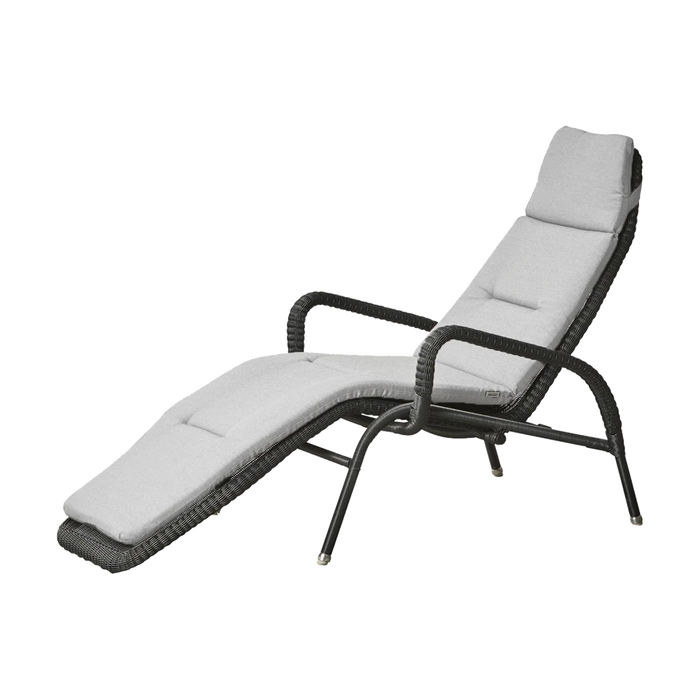 Sunrise sunchair outdoor sunchair by Cane-line, designed by Cane-line Design