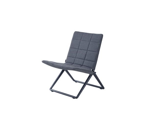 Traveller folding lounge chair by Cane-line, designed by Foersom & Hiort-Lorenzen MDD