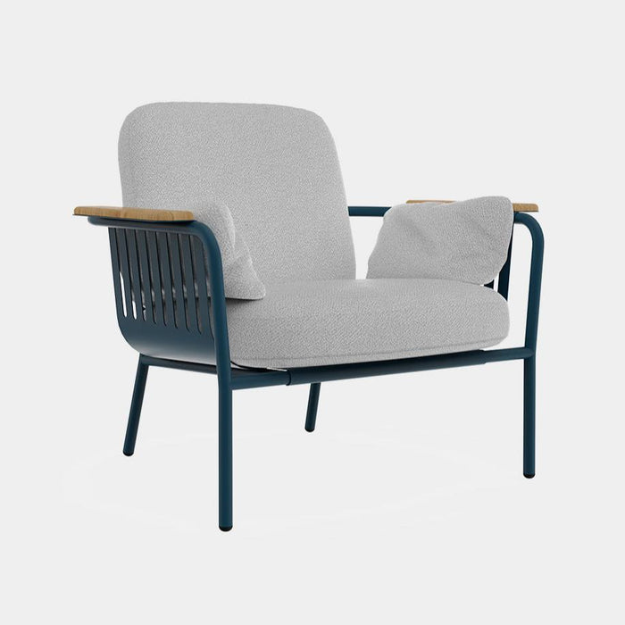 Capa Lounge Chair