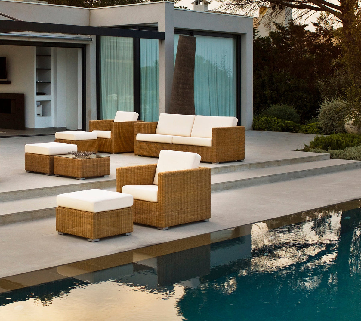 Chester 3-seater sofa outdoor sofa by Cane-line, designed by Cane-line Design