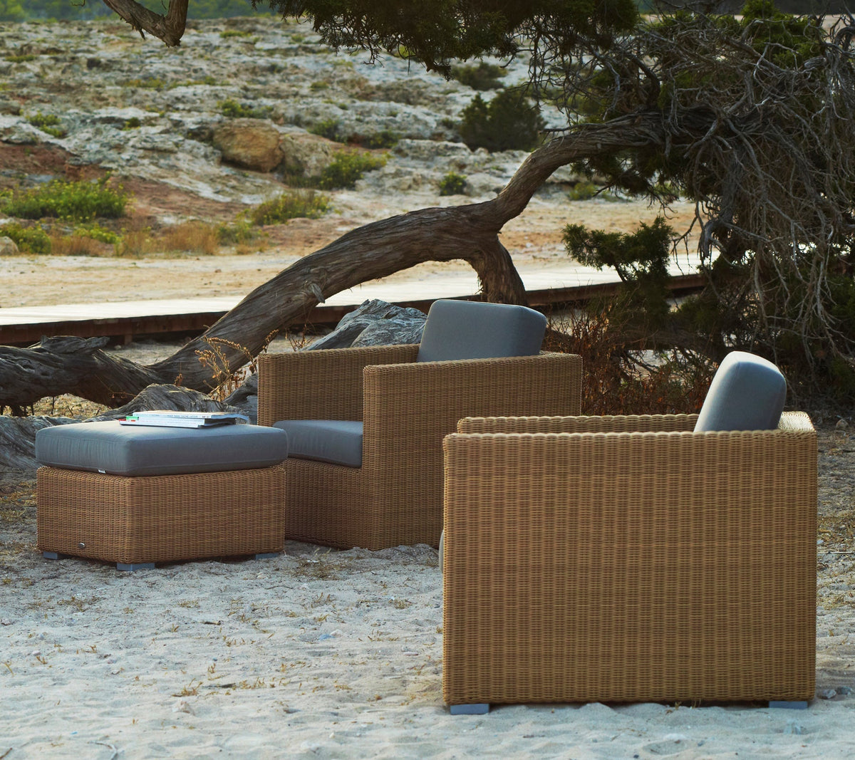 Chester lounge chair outdoor lounge chair by Cane-line, designed by Cane-line Design
