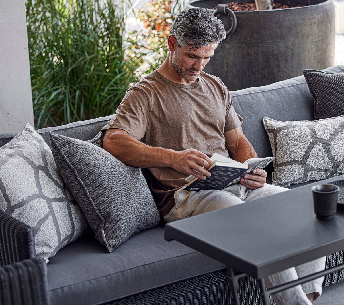 Outdoor coffee table