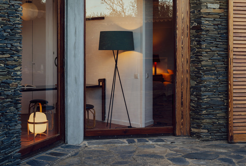 Tripode Floor Lamp